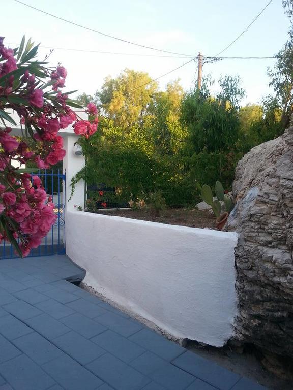 Iris Studios Archangelos  Dış mekan fotoğraf